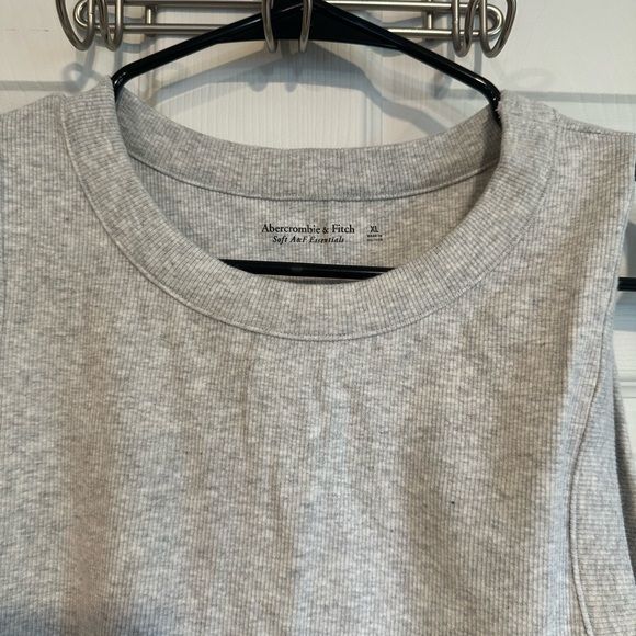 Abercrombie & Fitch Essential Rib Crew Tank - Picture 7 of 11